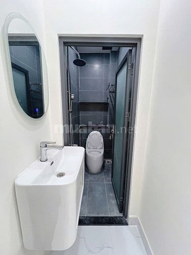 Nhà mới 3.5x7m 1 trệt 1 lầu 2PN 2WC full nội thất cao cấp - Giá 4.2 tỷ