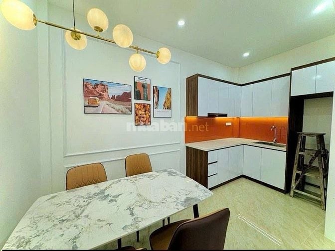 Bán Nhà Trương Định, Hoàng Mai 35m, 4 tầng, mt 4.6m, giá 7,85 tỷ.