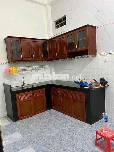 nhà 4 x 16, đúc 1 lầu , hẻm 6m thông , đường lê văn thọ
