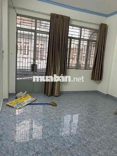 nhà 4 x 16, đúc 1 lầu , hẻm 6m thông , đường lê văn thọ