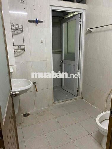 nhà 4 x 16, đúc 1 lầu , hẻm 6m thông , đường lê văn thọ