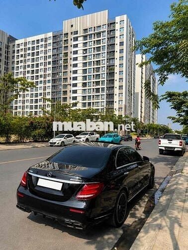 Mercedes Benz E Class 2016 E250 - 70000 km
