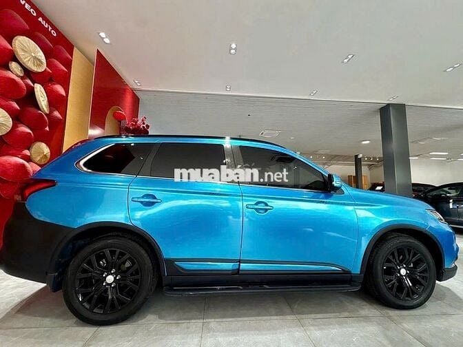 Mitsubishi Outlander Premium 2018 Xanh (Trắng)
