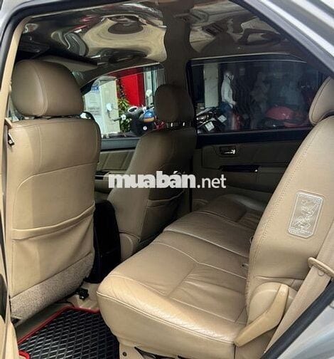 Toyota Fortuner 2016 2.7V (4X2) AT Bạc
