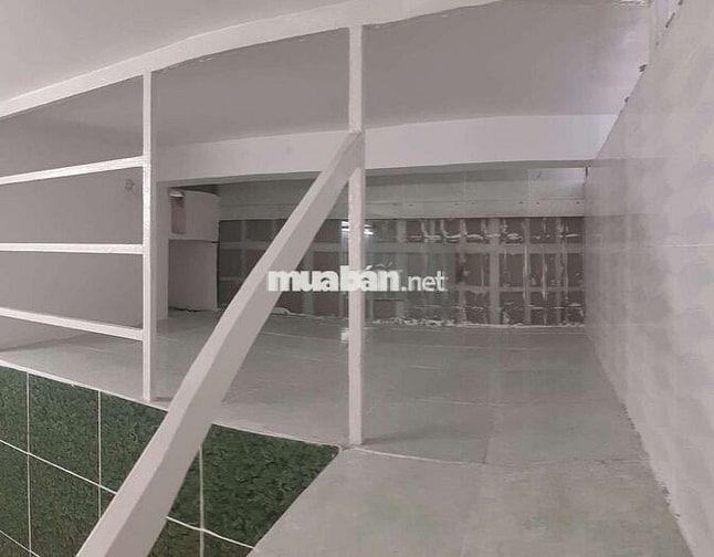 phòng 20m2 có gác. 66 Đường số 9 . ngay ngay lotte Nguyễn Văn Lượngl