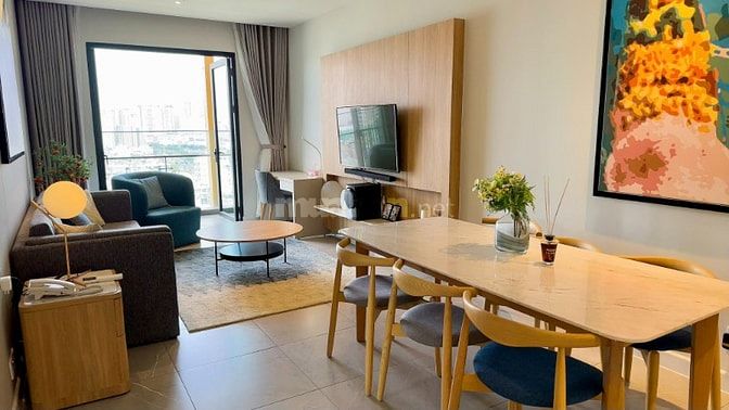 CĂN GÓC ZENITY QUẬN 1 - 200M² - 4PN, 3WC - NHÀ MỚI 99% - SỔ HỒNG RIÊNG