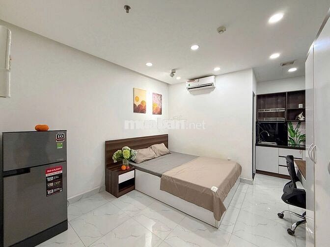 STUDIO BAN CÔNG TIVI THANG MÁY FULL NT NGAY CẦU BÔNG CHỢ BÀ CHIỄU BT