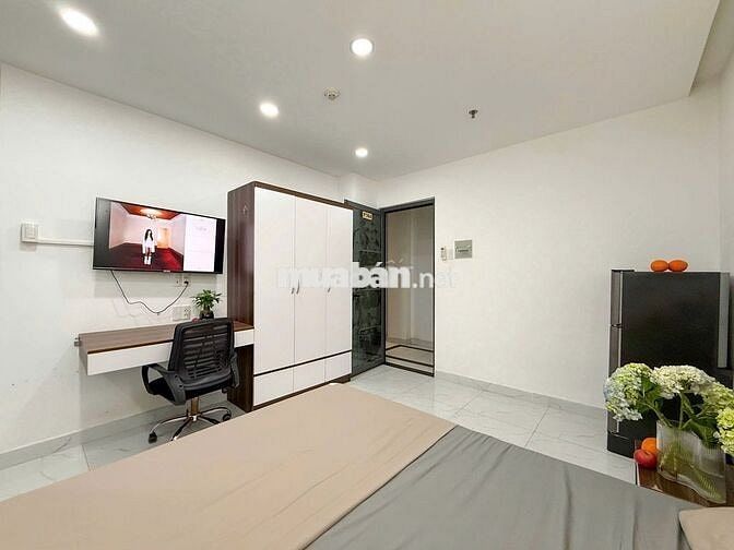 STUDIO BAN CÔNG TIVI THANG MÁY FULL NT NGAY CẦU BÔNG CHỢ BÀ CHIỄU BT