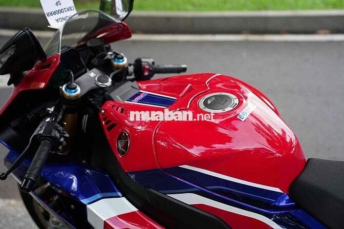 😘🙂‍↔️ HONDA CBR1000RRR ODO 5K SIEU LUOTTT
