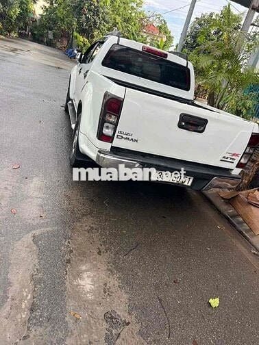 Isuzu D-Max 2016 Trắng