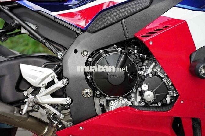 😘🙂‍↔️ HONDA CBR1000RRR ODO 5K SIEU LUOTTT