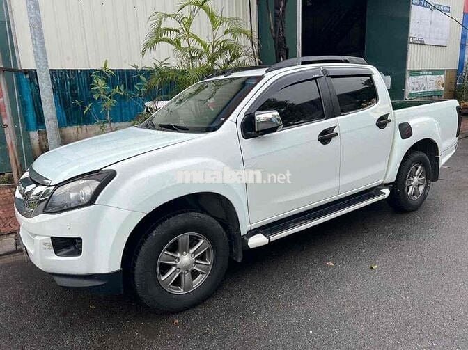 Isuzu D-Max 2016 Trắng