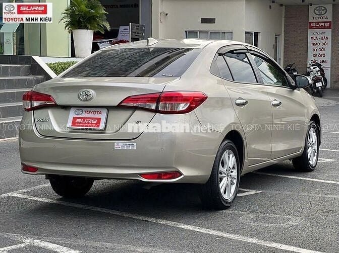 Toyota Vios 2020 1.5G Nâu vàng