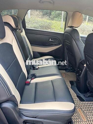 Bán Kia Rondo máy dầu, số tự động, 7 chỗ cực đẹp