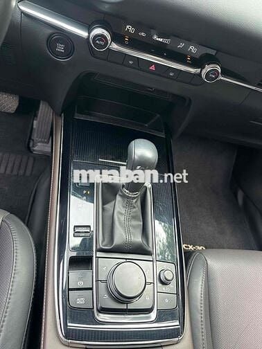 Mazda Cx 30 2024 Đk 2025 2.0Luxury Trắng 18000Km