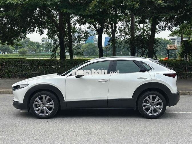 Mazda Cx 30 2024 Đk 2025 2.0Luxury Trắng 18000Km