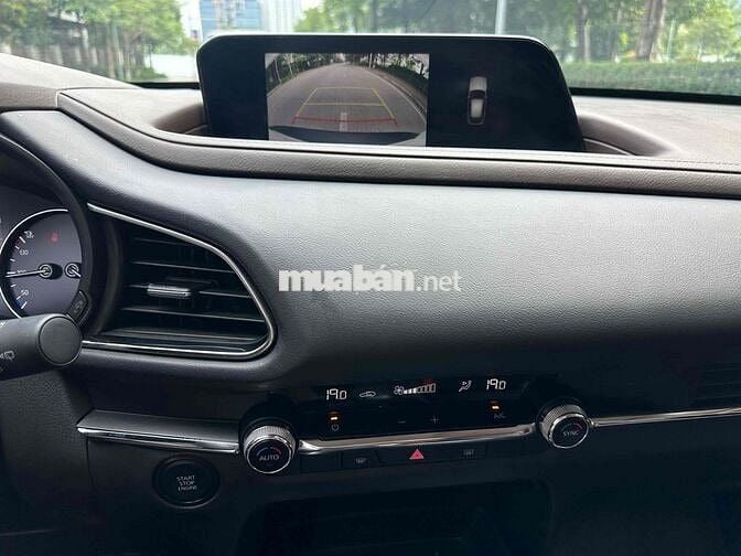 Mazda Cx 30 2024 Đk 2025 2.0Luxury Trắng 18000Km