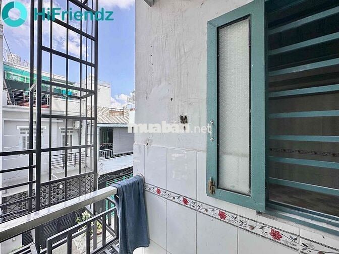 Cho thuê phòng gác rộng, ngã tư bốn xã, gần Văn Hiến