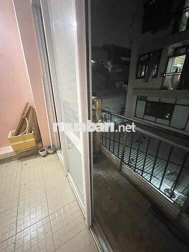 Cho thuê nhà nguyên căn trệt 2 lầu - Hoàng Văn Thụ P4 TB