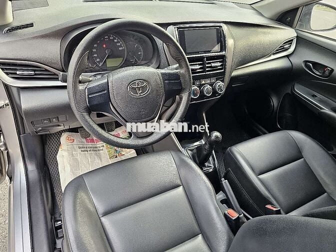 Toyota Vios 2022 1.5E Số sàn 70000 km Bạc