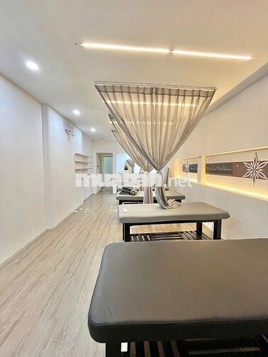NHÀ MẶT TIỀN  TRẦN HƯNG ĐẠO, QUẬN 1 - 5X20m - 4 TÂNG SUỐT - 50 TRIỆU