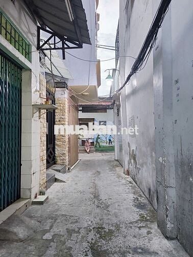 Bán nhà hẻm ba gác Nguyễn Chế Nghĩa gần MT - Cấp 4 cứng cáp 42,68m2 