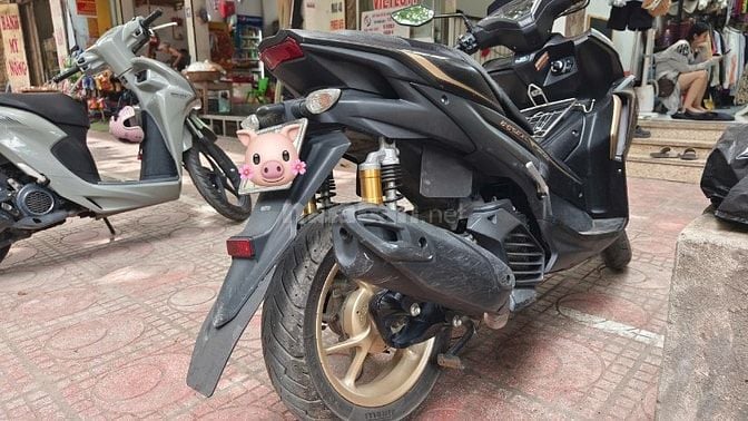 chính chủ cần bán Yamaha NVX v2 155