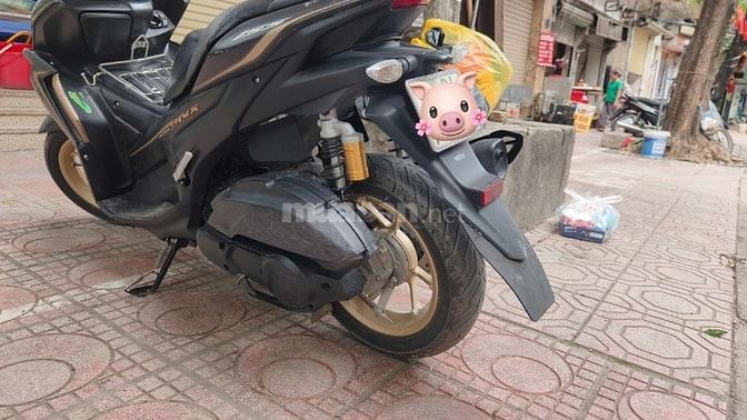 chính chủ cần bán Yamaha NVX v2 155
