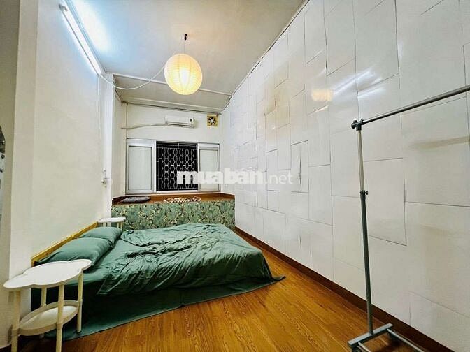 Cho thuê nhà nguyên căn.Đường Nguyễn Trãi Phường Nguyễn Cư Trinh. Q1