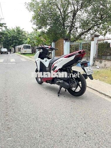 Honda CLICK Thái 125 2019 Trắng đỏ