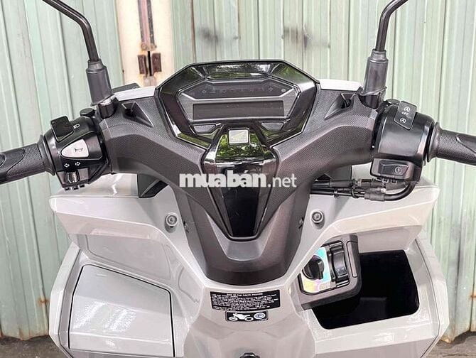 Honda Vario 160/2023 ABS Smartkey