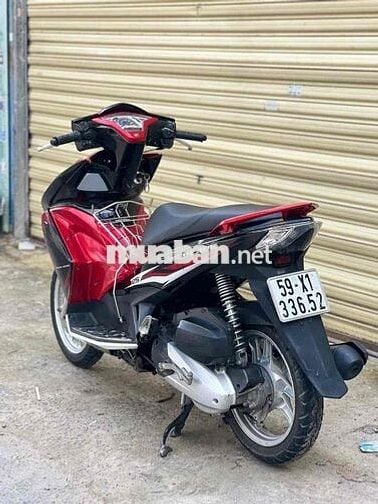 Honda Air Blade Fi Đỏ đen, biển số thành phố