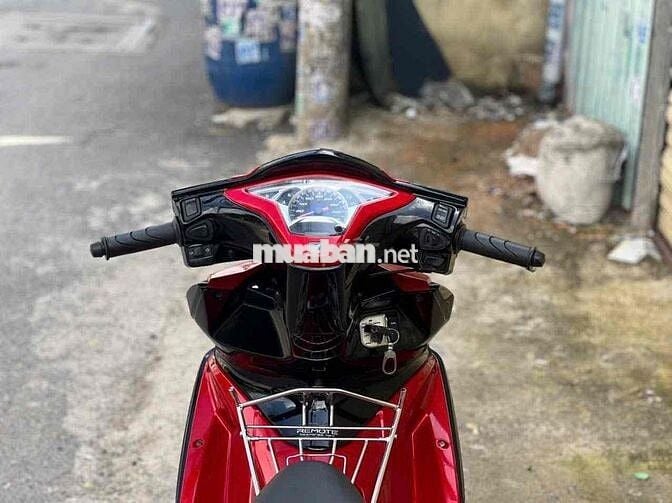 Honda Air Blade Fi Đỏ đen, biển số thành phố