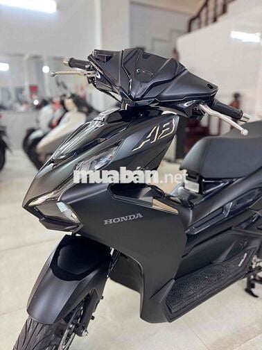 Honda Airblade 4Val 125cc 2025 Đen 900 km Như Mới