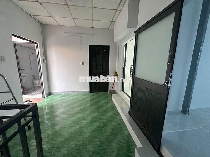 2tỷ1 nhà 4PN Dương Công Khi 7mx12m - sổ hồng riêng