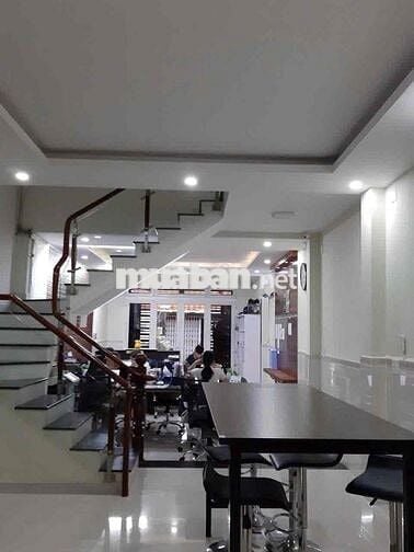 NHÀ NGUYÊN CĂN HẺM XE TẢI KHÔNG PHAN HUY ÍCH (4,2x15M)
