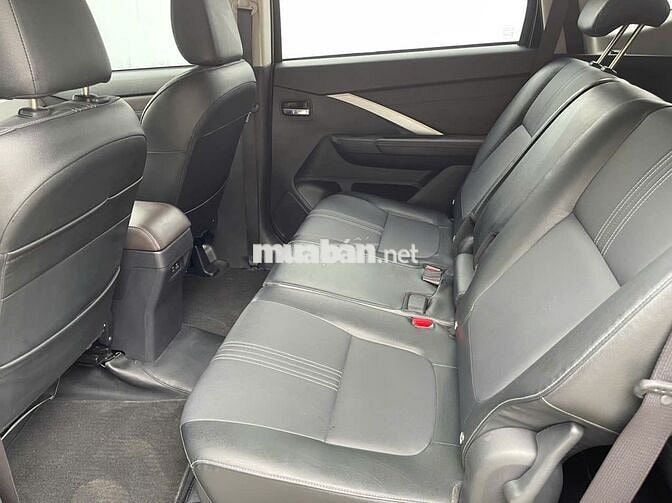 Mitsubishi Xpander Premium 2024 1.5 AT Đen