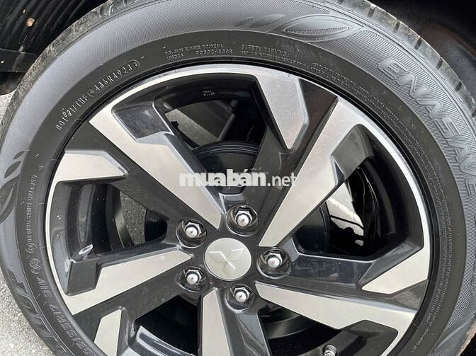 Mitsubishi Xpander Premium 2024 1.5 AT Đen