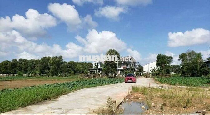 Bán 2 lô đất xóm 10 Ngọc Anh, đất cao ráo gần trung tâm thành phố