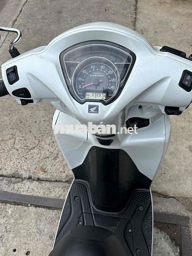 Honda Vision 2021 Trắng 24000 km
