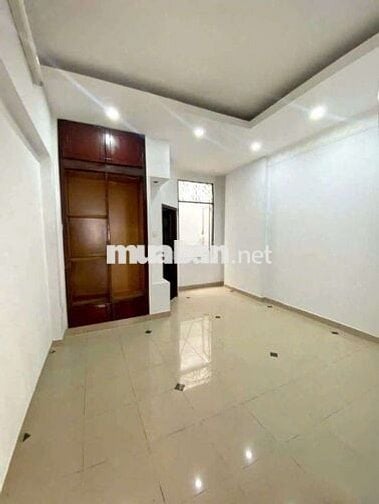 Gần ĐH Văn Lang – Nhà 4 Lầu 8PN – Kinh Doanh, Mua Bán, VP Đều Đẹp