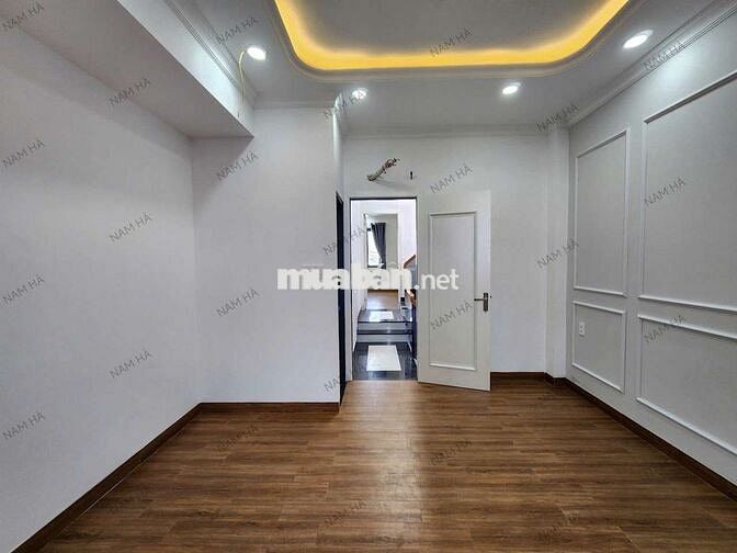 TRỆT LỬNG 2 LẦU SÂN THƯỢNG CẠNH VẠN PHÚC