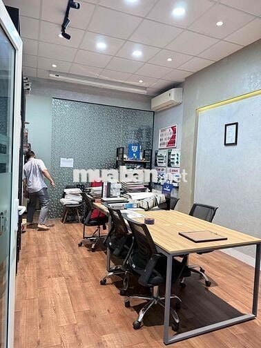 Cho thuê toàn nhà Văn Phòng 1 trệt 3 lầu Mặt Tiền Đường Phường Trường