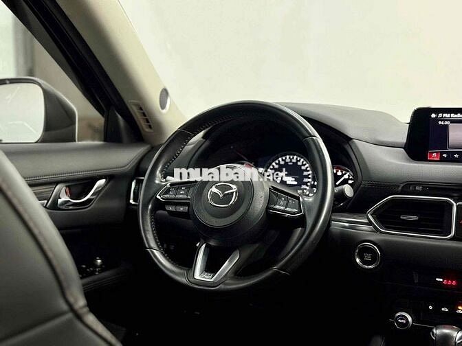 Mazda CX-5 2020 2.0 Premium 30000 km