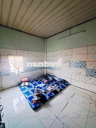 Không có căn thứ 2. 4*10. 1lầu.hẻm5m.lê đình cẩn.hàng nóng chính chủ