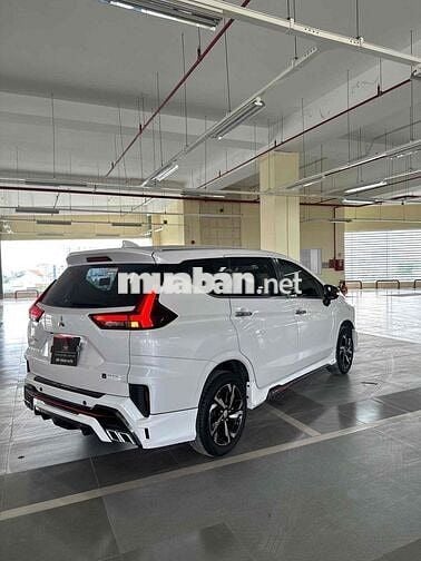 Mitsubishi Xpander Premium 2024 Trắng