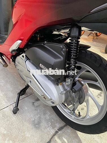Honda Vision Đỏ đen 16562 km