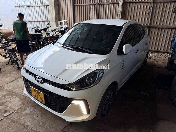 Hyundai Grand i10 2024 52000 km Trắng