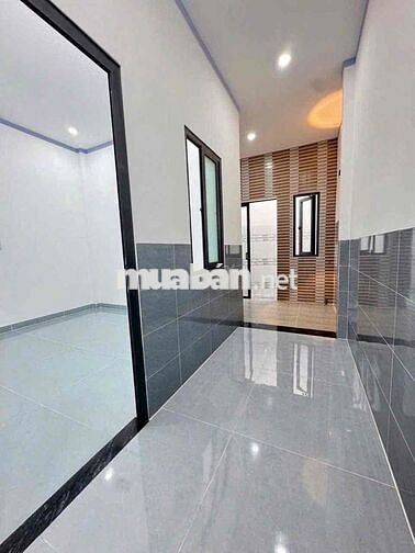 nhà mặt tiền 110m2 , 3 phòng ngủ đường 768 biên hoà
