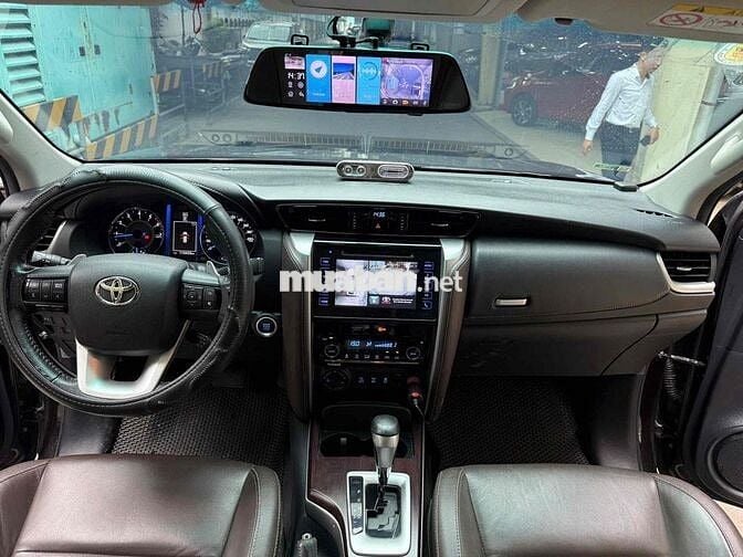 Toyota Fortuner 2017 Nâu Tự động - 650TR